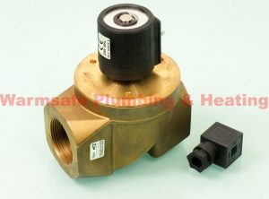 Black Teknigas 3006230V GP solenoid valve 1 1/2" 230v